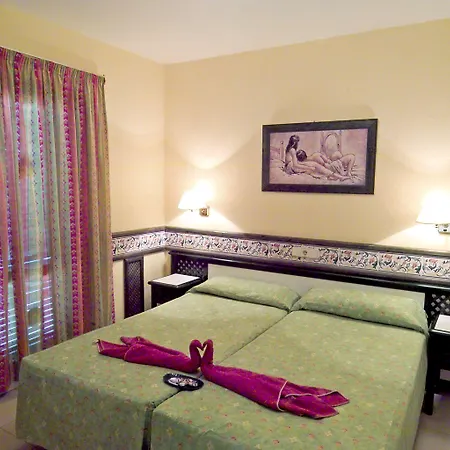 Hotel Bluesea Puerto Caleta 2*