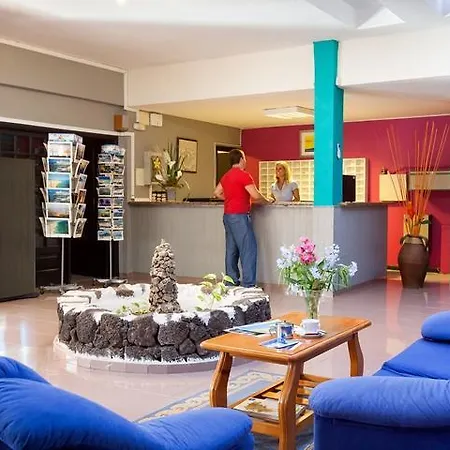 Puerto Caleta Hotell 2*
