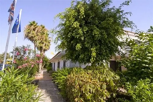 Bluesea Puerto Caleta 2*